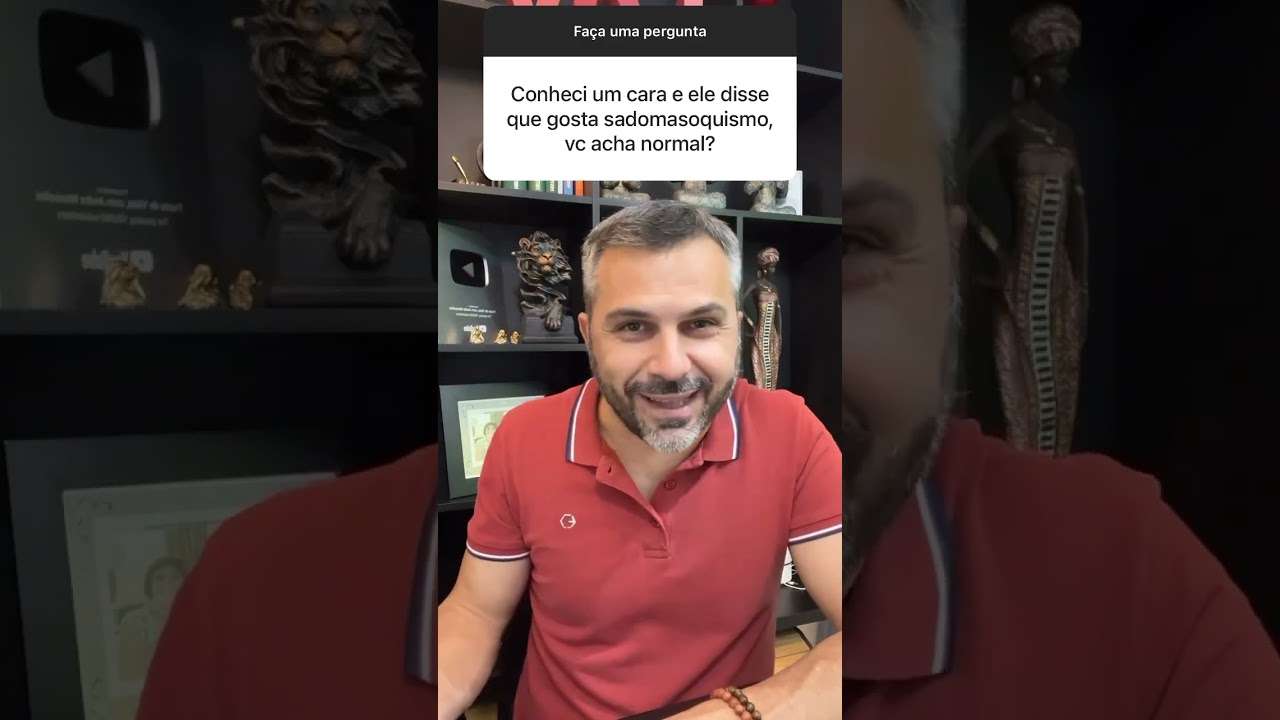 Você gosta de chicote, cera de vela e itens do “quarto vermelho”? #shorts