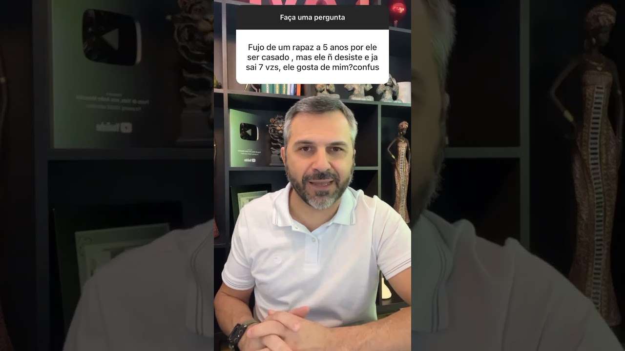 “Fujo de um casado há 5 anos, mas ele não desiste”! #shorts