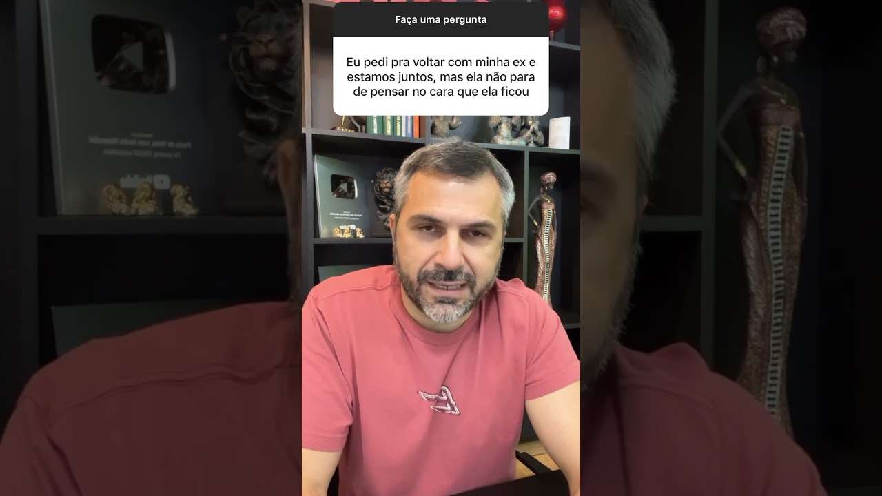 Voltou com a ex, mas ela não para de pensar no outro 🙄#shorts