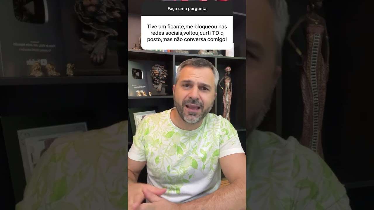 Ficante bloqueou das redes sociais e, agora, voltou e curti tudo que ela posta 🙄#shorts