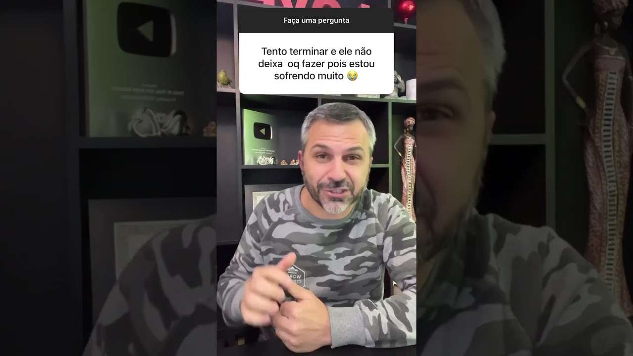 Ela tenta terminar, mas o amante não deixa!! #shorts