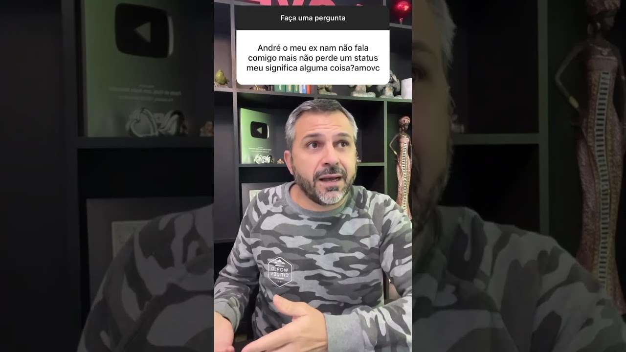 O ex olha cada story que é postado