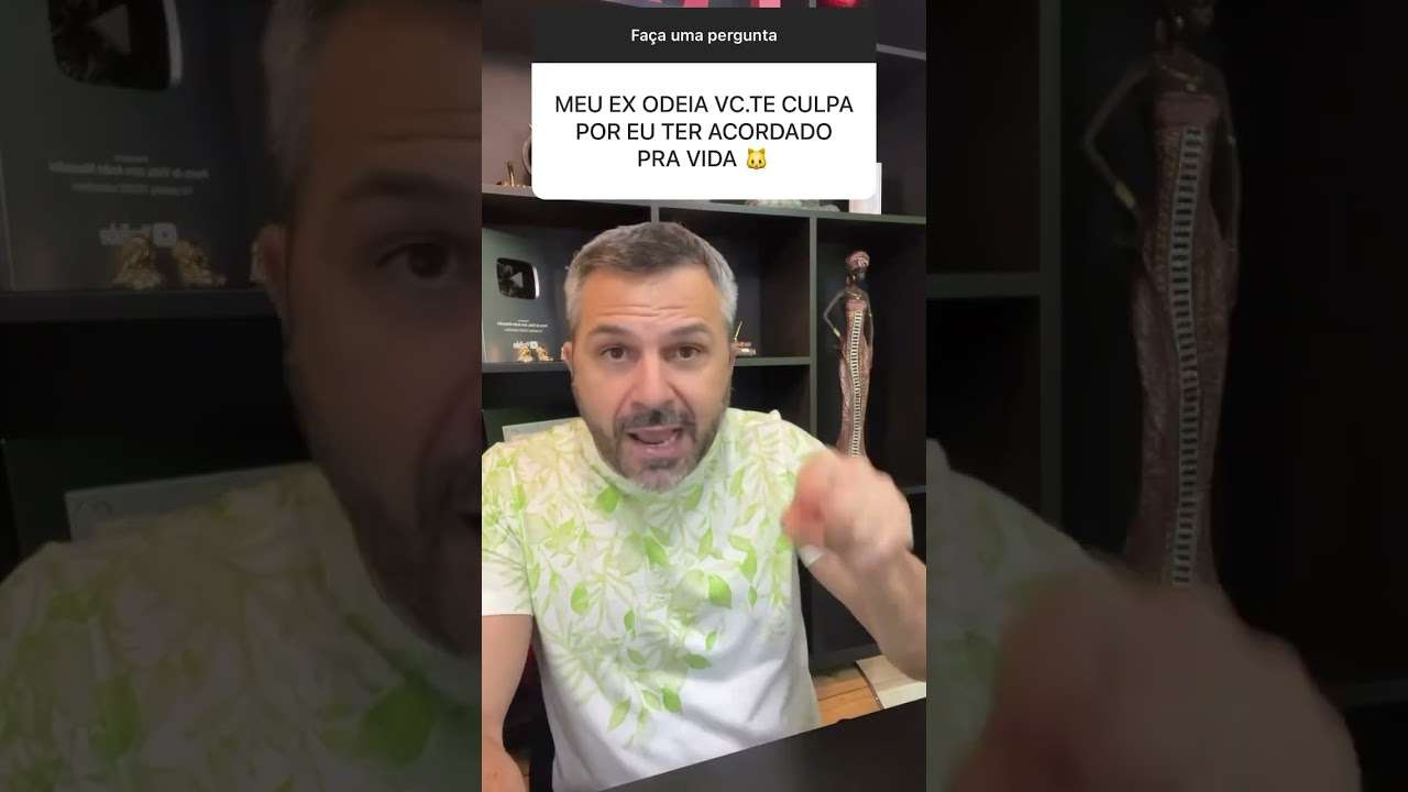 “Meu ex odeia você. Te culpa por eu ter acordado pra vida” #shorts